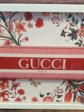GUCCI Floral Logo Print in Red and White with Green Accents 13x13
